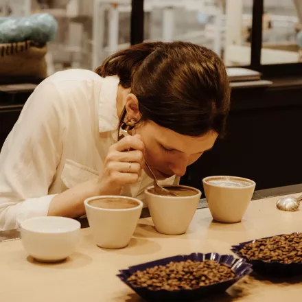 Découverte du Cupping : L’art de Déguster le Café